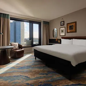5* Hotel Mainport Rotterdam, A Hilton Affiliate